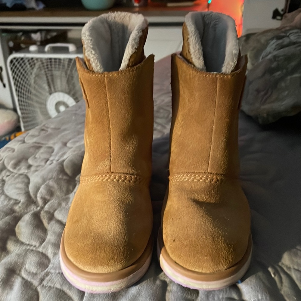 Little girls Sorel winter boots